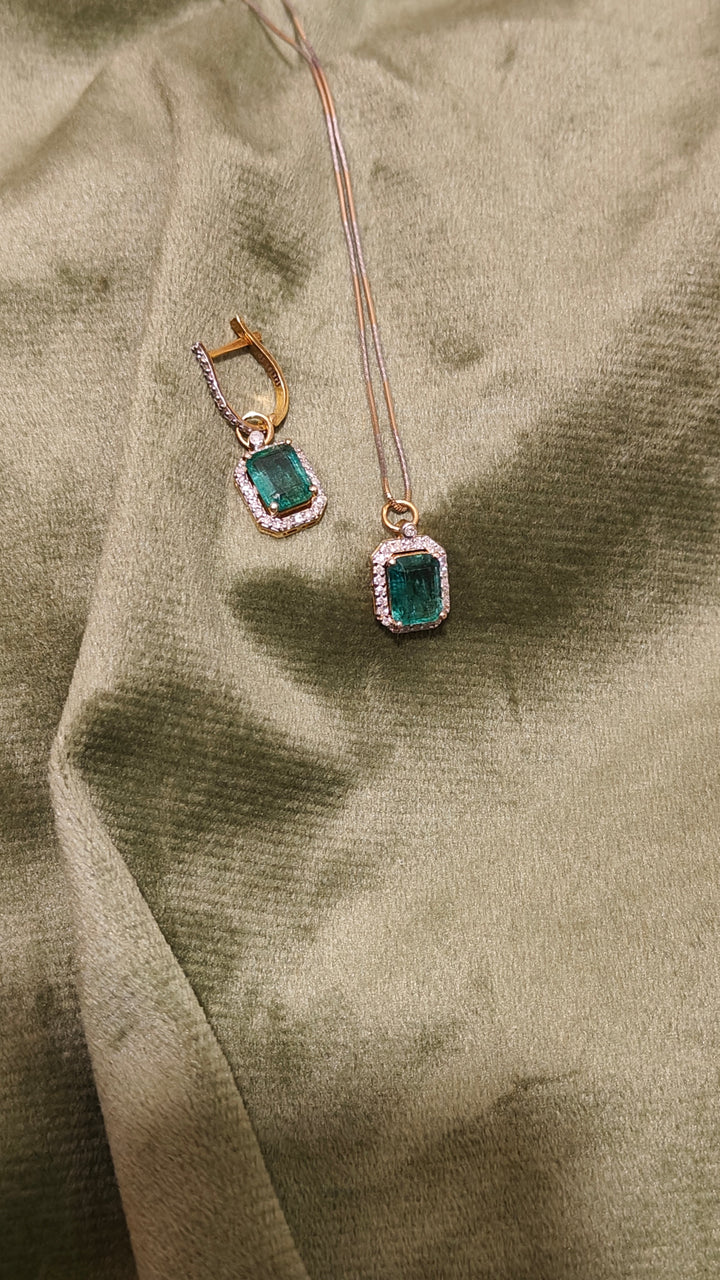 Zion Emerald Earrings